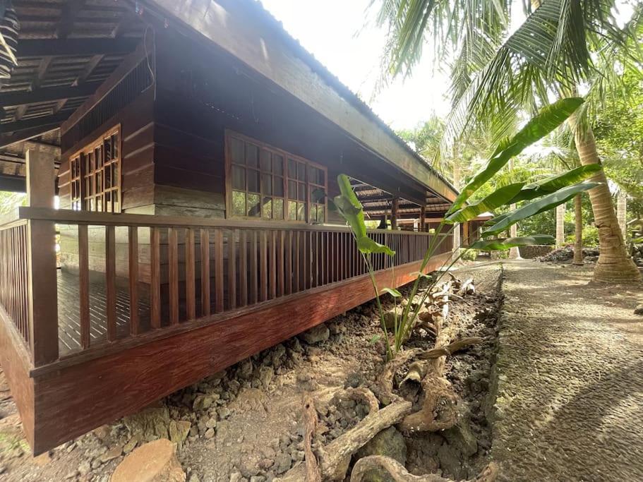 Villa Marahuyo - Off-Grid, Beachfront, Private Cabin à Taytay  Extérieur photo